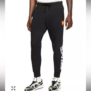 Nike Sportswear Just Do It Fleece Joggers Size Medium